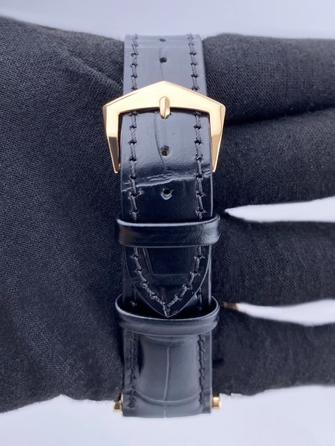 Patek Philippe Calatrava 5116R-001 Image 6